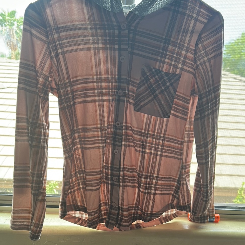 Pink nwot Plaid Button-Up Shirt